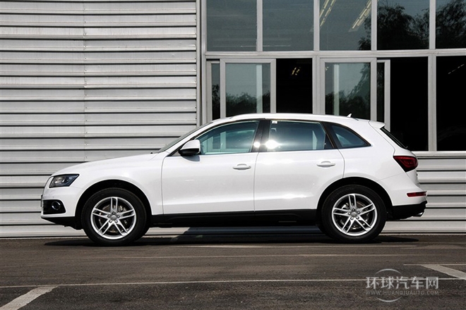 2013款 40 TFSI 豪華型