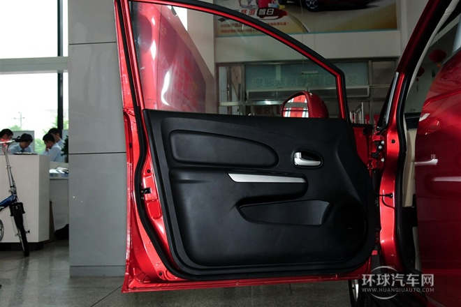 2013款 1.6L 自動豪華版