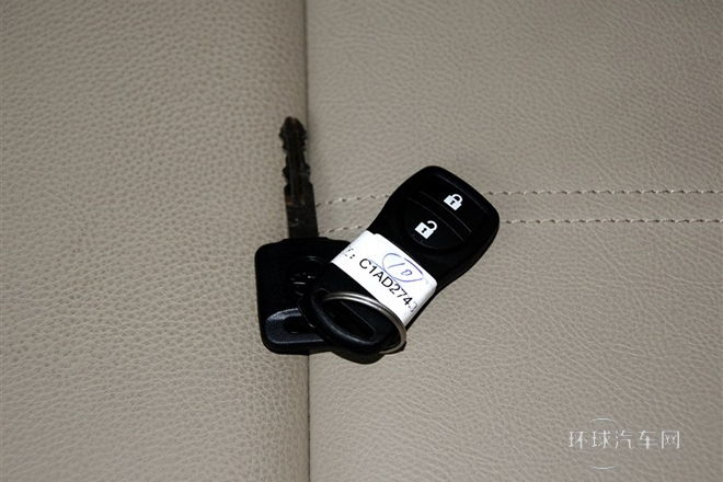 2013款 1.6L 手動豪華版