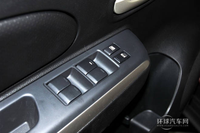 2013款 1.6L 手動豪華版