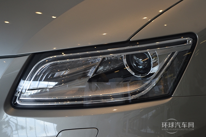 2013款 40 TFSI 豪華型