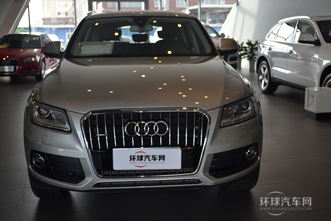 2013款 40 TFSI 豪華型