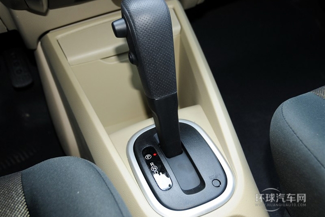 2013款 1.6L 自動時尚版