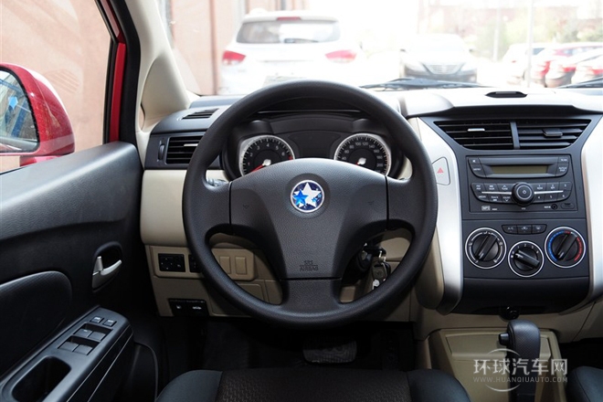 2013款 1.6L 自動時尚版