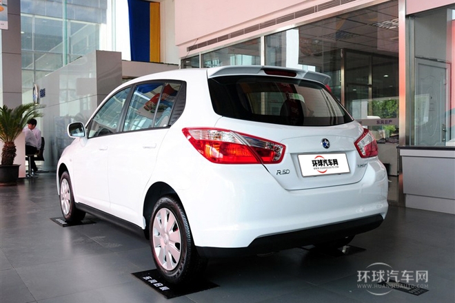 2013款 1.6L 手動時尚版