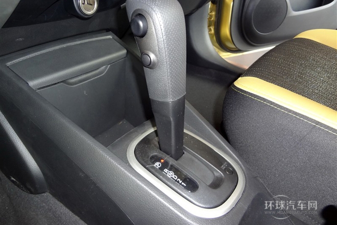 2013款 1.6L 自動北斗導航版