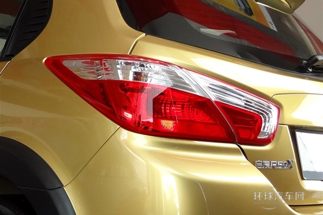 2013款 1.6L 自動(dòng)北斗導(dǎo)航版