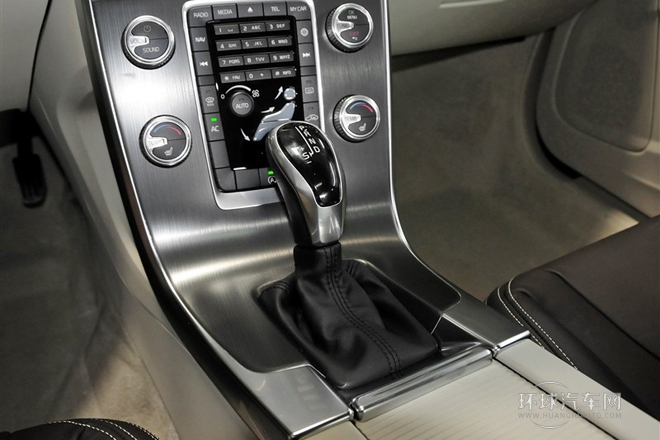 2015款2.0T手自一體T5智馭版