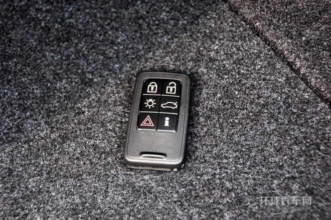 2015款2.0T手自一體T5智馭版