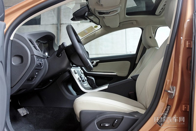 2015款2.0T手自一體智遠版