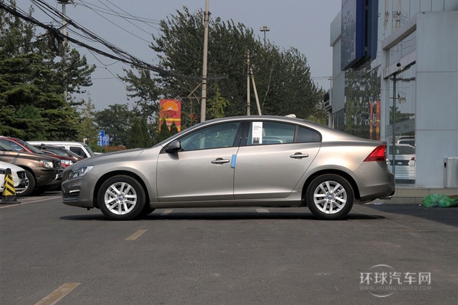 2015款2.0T手自一體智行版