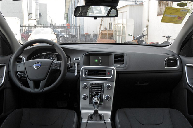 2015款2.0T手自一體智行版