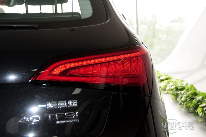 2013款 40 TFSI 舒適型