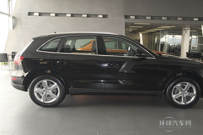 2013款 40 TFSI 舒適型