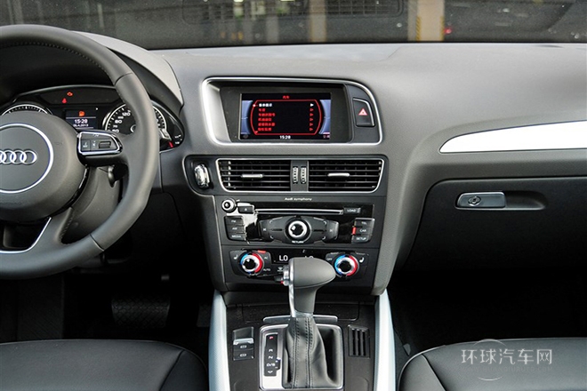 2013款 40 TFSI 技術型