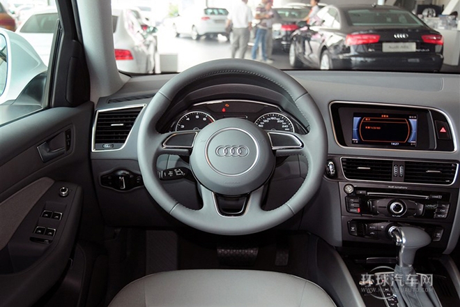 2013款 40 TFSI 進(jìn)取型