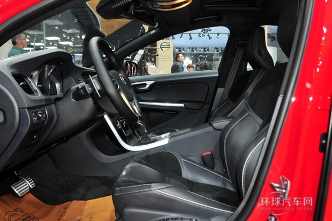 2014款3.0T T6 AWD個性運(yùn)動版