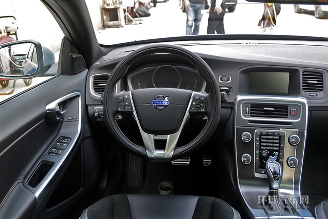 2014款改款2.0T T5個性運動版