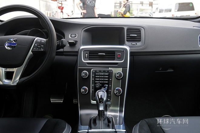 2014款改款2.0T T5個性運動版