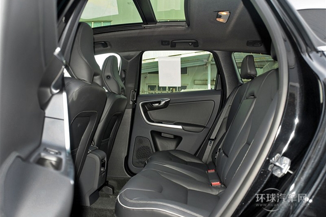 2014款2.0T T5改款個(gè)性運(yùn)動(dòng)版