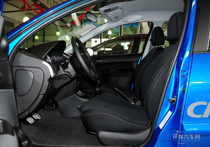 2013款 CROSS 1.4L 手動馭樂型