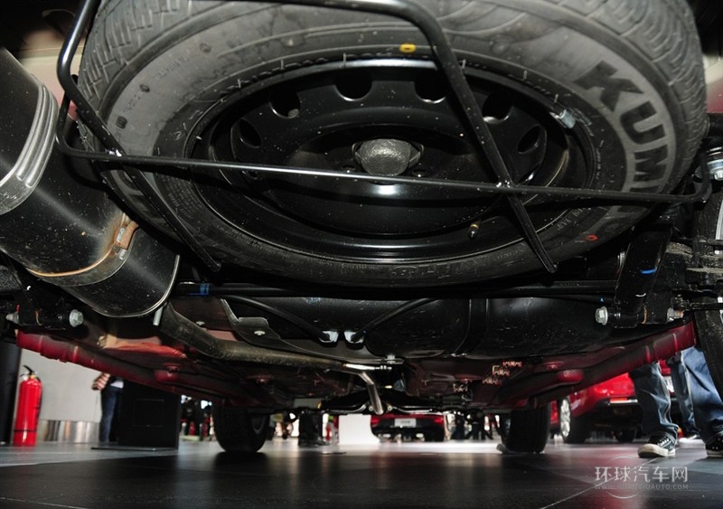 2013款 CROSS 1.6L 手動馭樂型