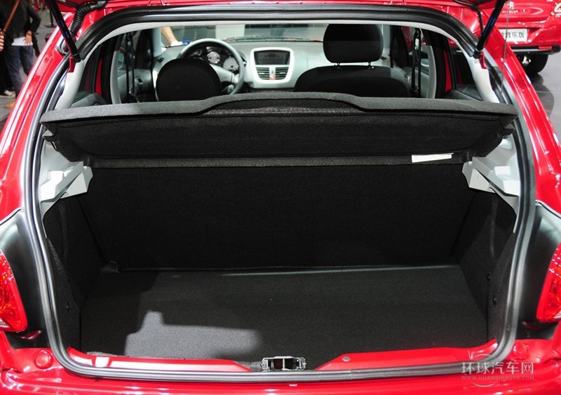 2013款 CROSS 1.6L 手動馭樂型