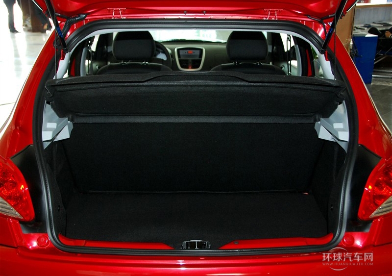 2011款 兩廂 1.6L 自動馭樂版