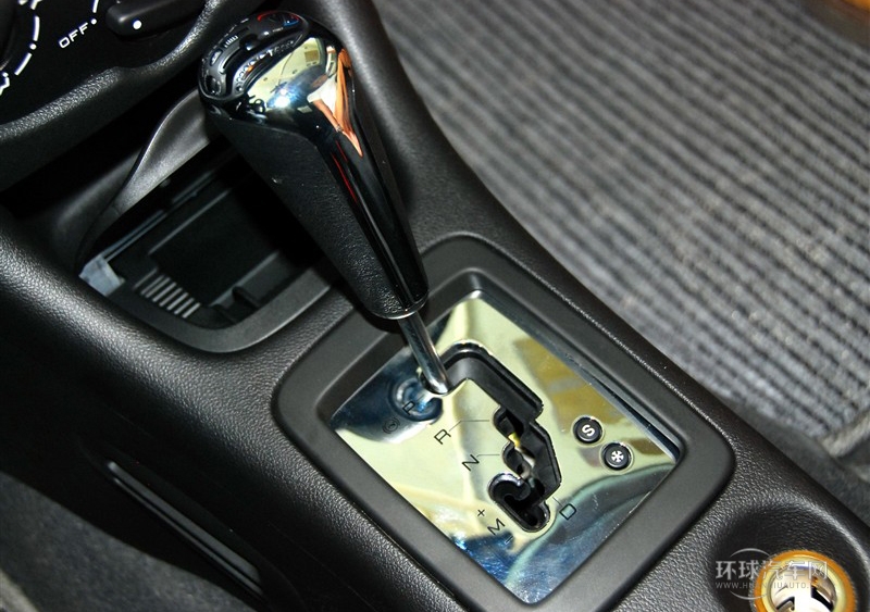 2011款 兩廂 1.6L 自動馭樂版