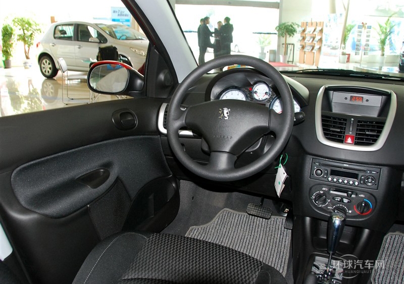 2011款 兩廂 1.6L 自動(dòng)馭樂版