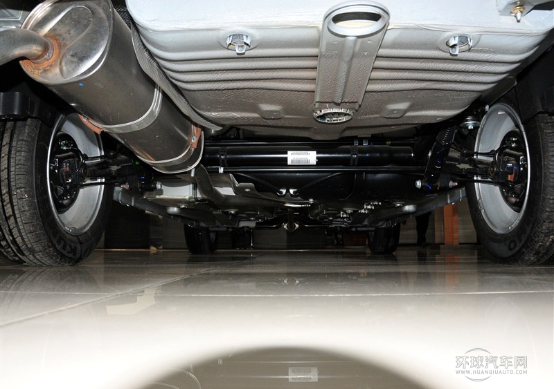 2011款 三廂 1.4L 手動馭樂版