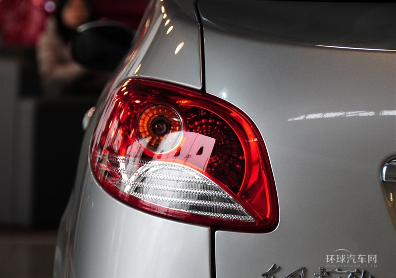 2011款 三廂 1.4L 手動(dòng)馭樂版