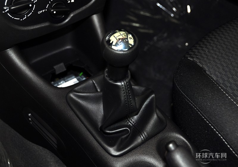 2011款 三廂 1.6L 手動馭樂版