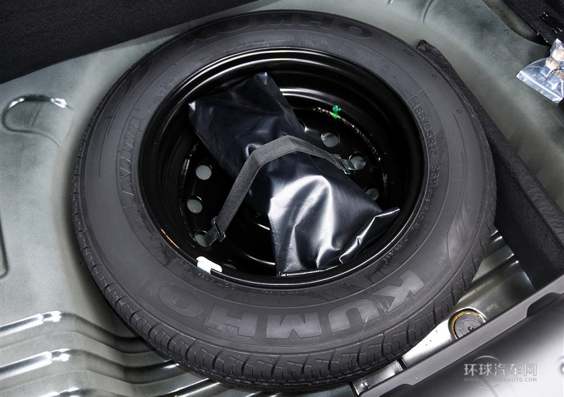 2011款 三廂 1.6L 自動馭樂版