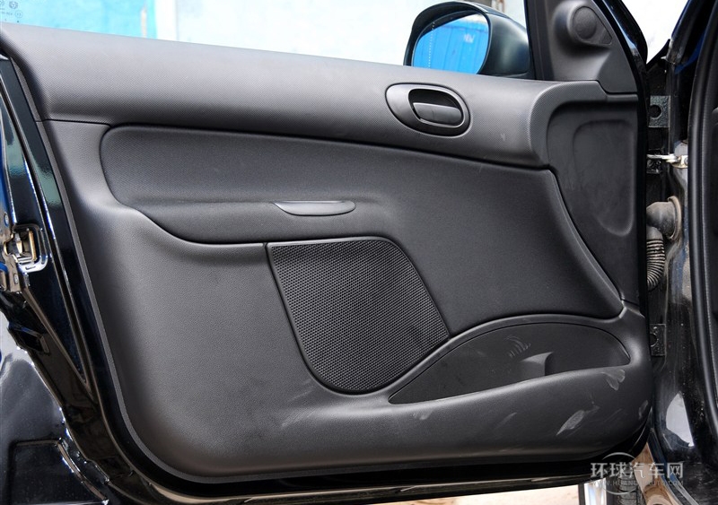 2011款 三廂 1.6L 自動馭樂版