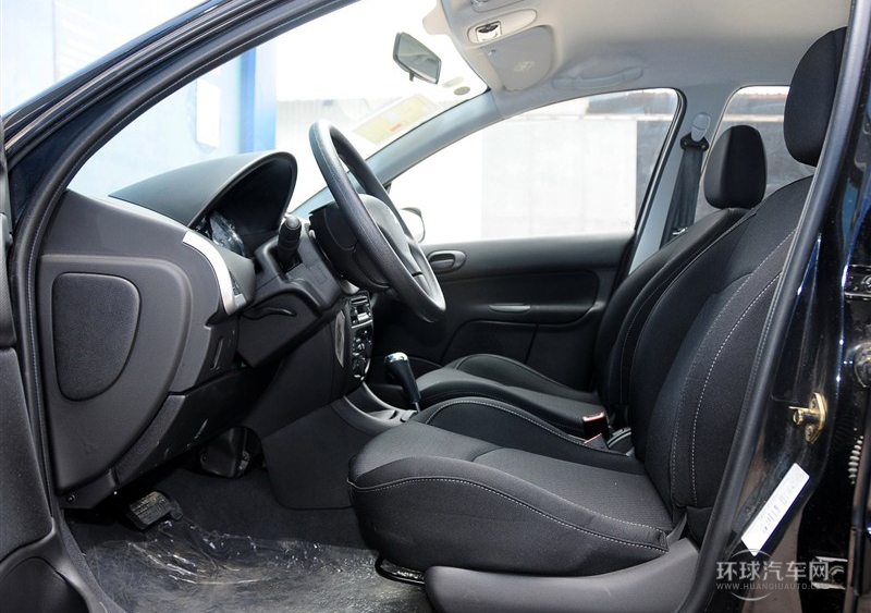 2011款 三廂 1.6L 自動(dòng)馭樂(lè)版