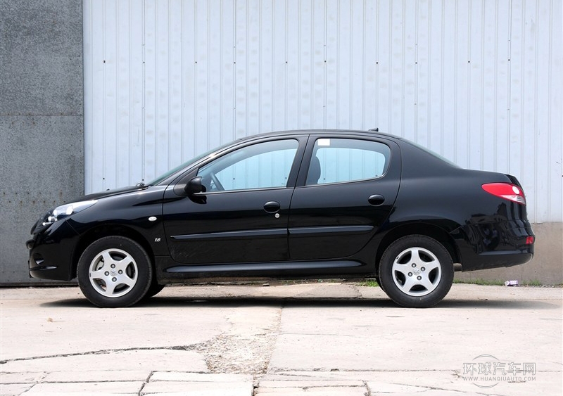 2011款 三廂 1.6L 自動(dòng)馭樂版