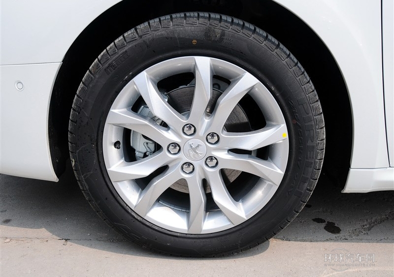 2013款 2.3L 兩周年紀念 自動旗艦版