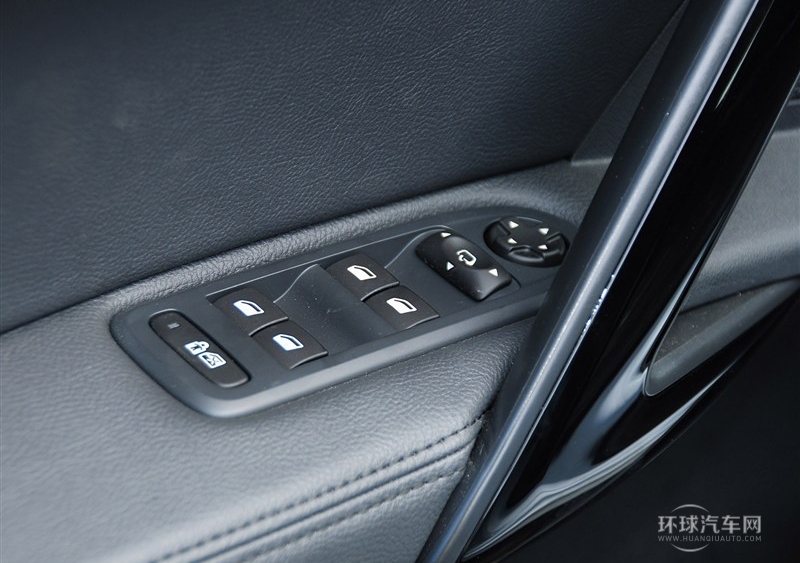 2013款 2.3L 兩周年紀(jì)念 自動旗艦版