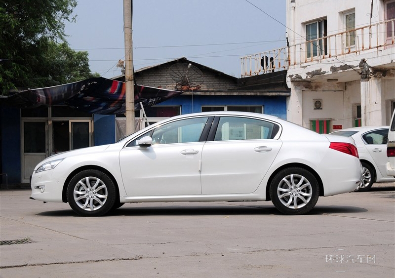 2013款 2.3L 兩周年紀念 自動旗艦版