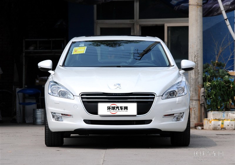 2013款 2.3L 兩周年紀(jì)念 自動(dòng)旗艦版