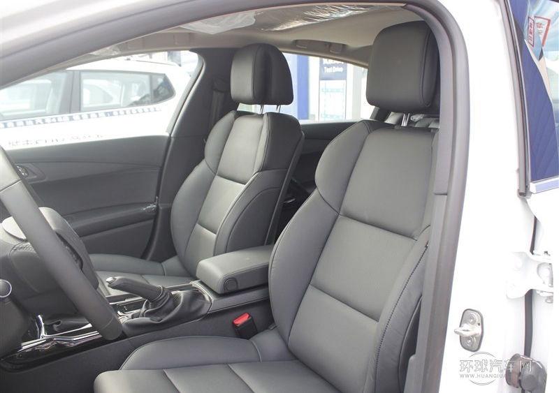 2013款 2.3L 兩周年紀念 自動智享版