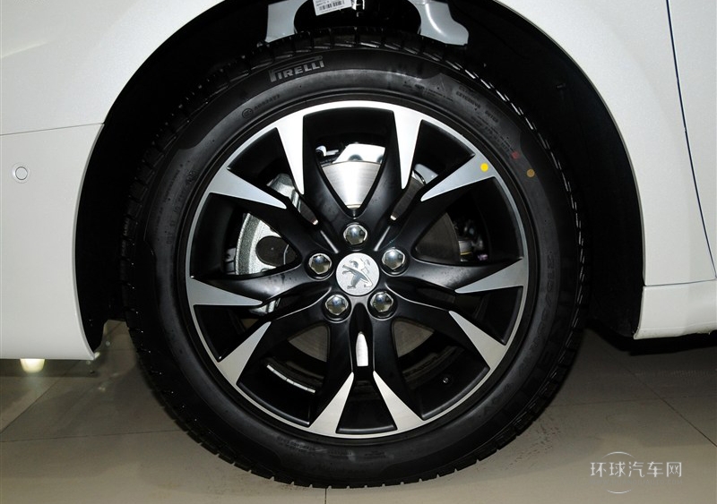 2013款 2.3L 羅蘭·加洛斯版