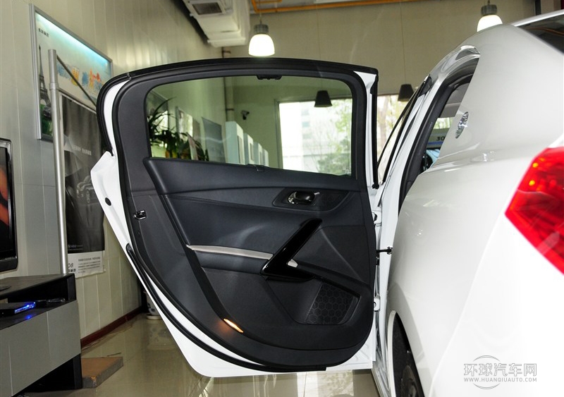 2013款 2.3L 羅蘭·加洛斯版