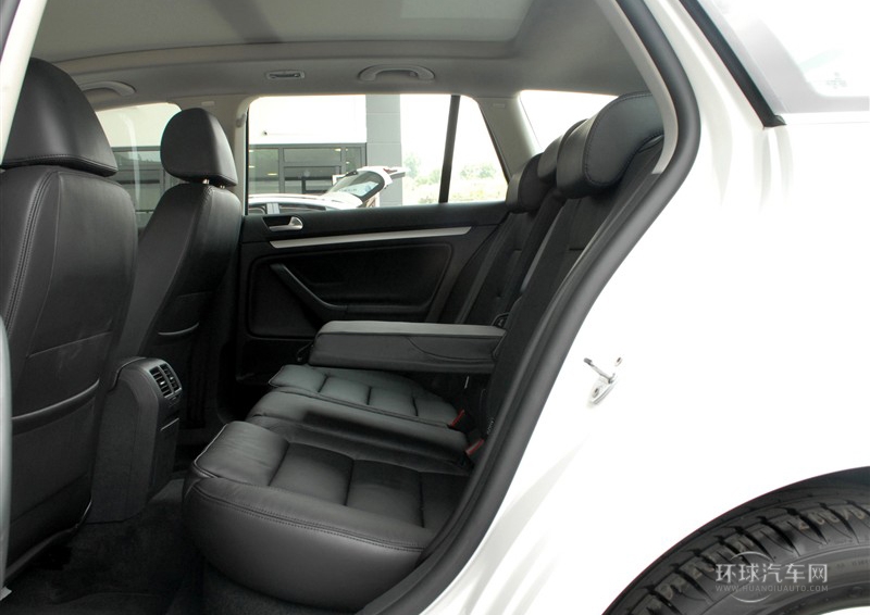 2011款 1.4TSI 豪華旅行版