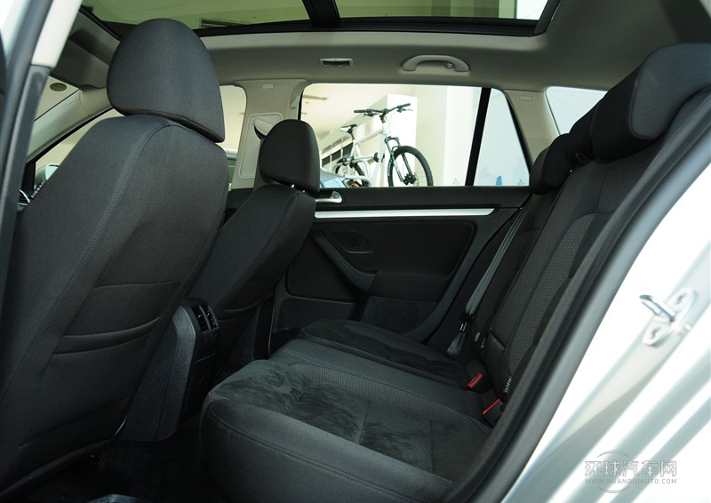 2011款 1.4TSI 舒適旅行版