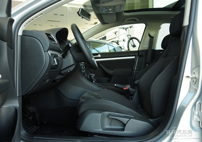 2011款 1.4TSI 舒適旅行版