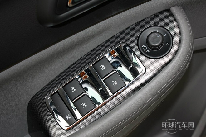 2014款 1.6T 自動豪華版