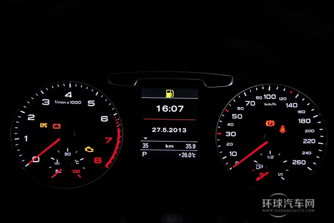 2013款 40 TFSI quattro 豪華型