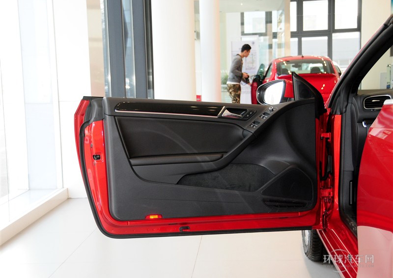 2012款 1.4TSI 舒適敞篷版